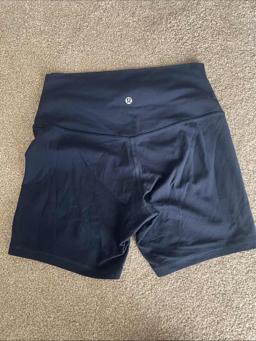 Lululemon 6” align shorts